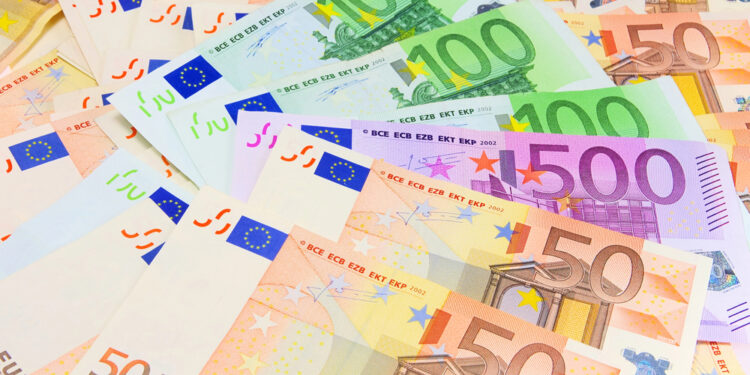 Können Eltern in Österreich für einen Kredit bürgen?