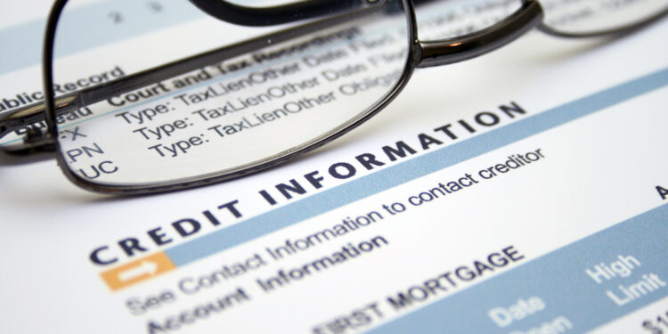 Wie berechne ich die monatliche Rate für einen Kredit in Österreich?