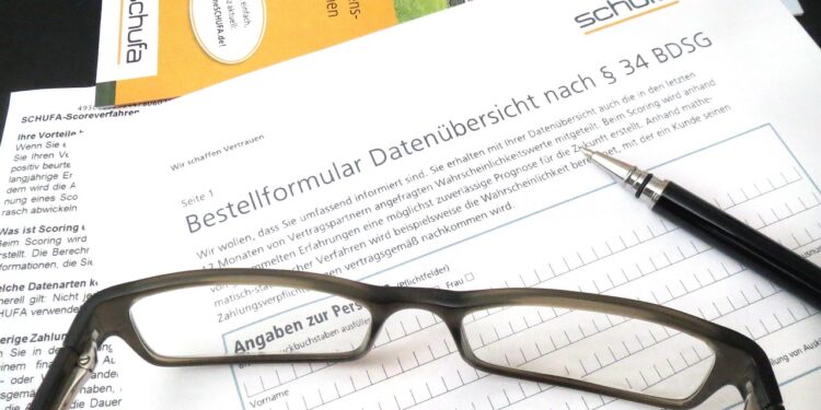 Wie lange bleibt ein abgelehnter Kredit in der Schufa in Österreich?