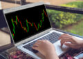 Prop Trading Firma in Österreich: Wie das Modell funktioniert und was österreichische Trader wissen müssen